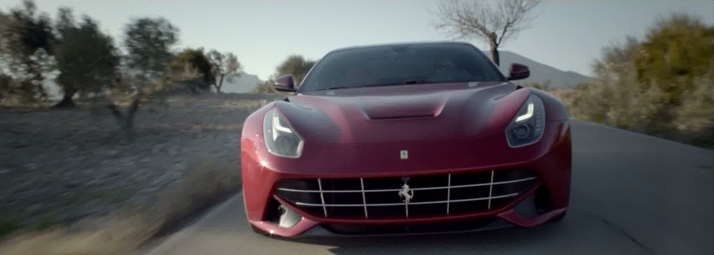 Ferrari F12 Berlinetta - Stärker, schneller, leichter