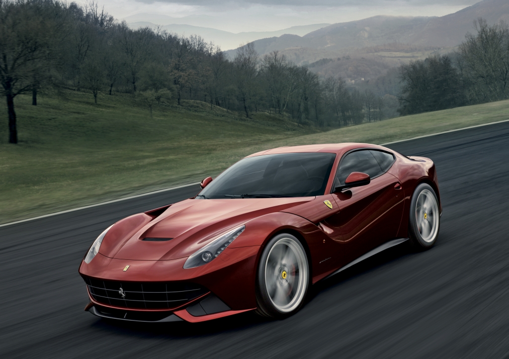 Ferrari F12 Berlinetta - Stärker, schneller, leichter
