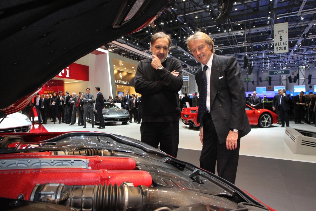 Ferrari F12 Berlinetta - Stärker, schneller, leichter
