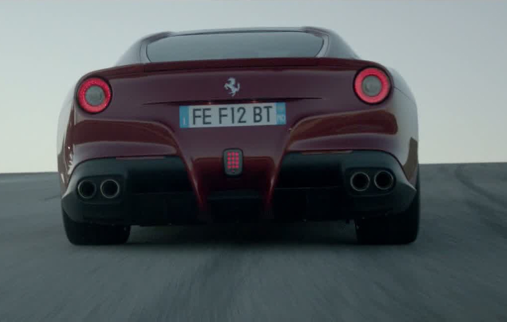 Ferrari F12 Berlinetta - Stärker, schneller, leichter
