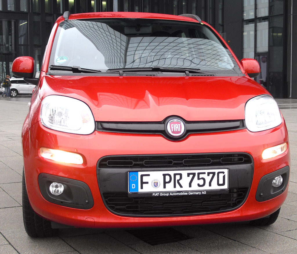 Fiat Panda: Blick auf die Frontpartie der dritten Generation. 