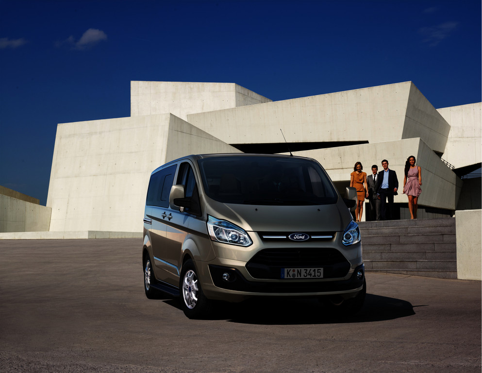 Ford Tourneo Custom kommt zum Jahreswechsel