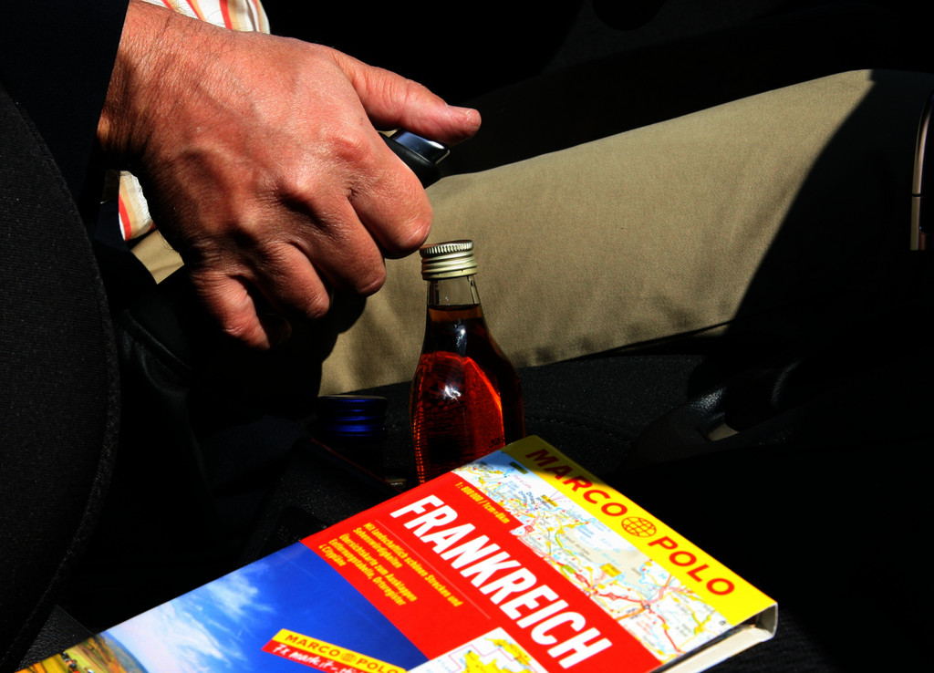 Frankreich schreibt Autofahrern Alkoholtester vor