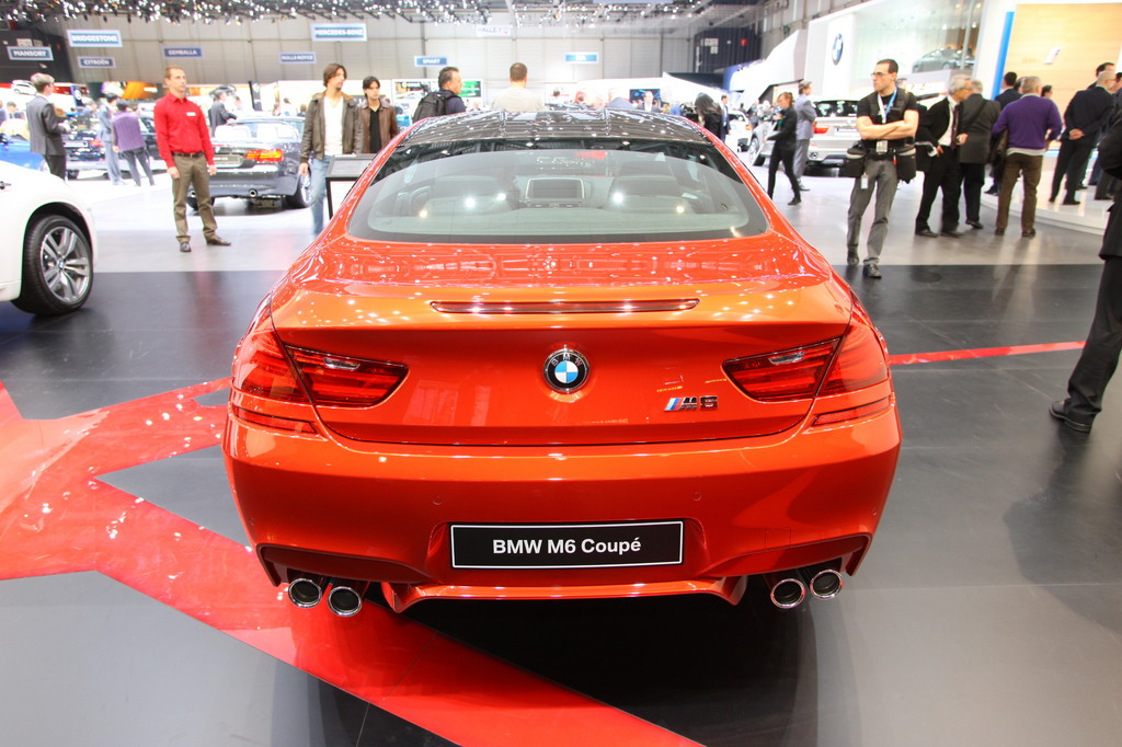 Genf 2012: BMW zeigt M6 Coupé und M-Performance-Modelle