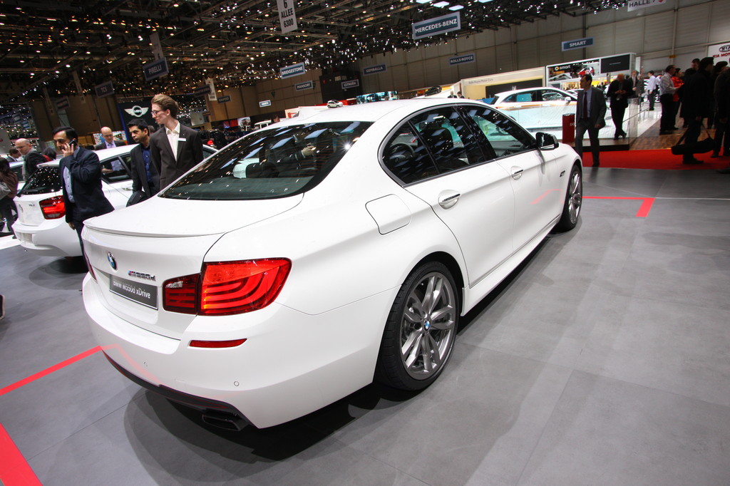 Genf 2012: BMW zeigt M6 Coupé und M-Performance-Modelle