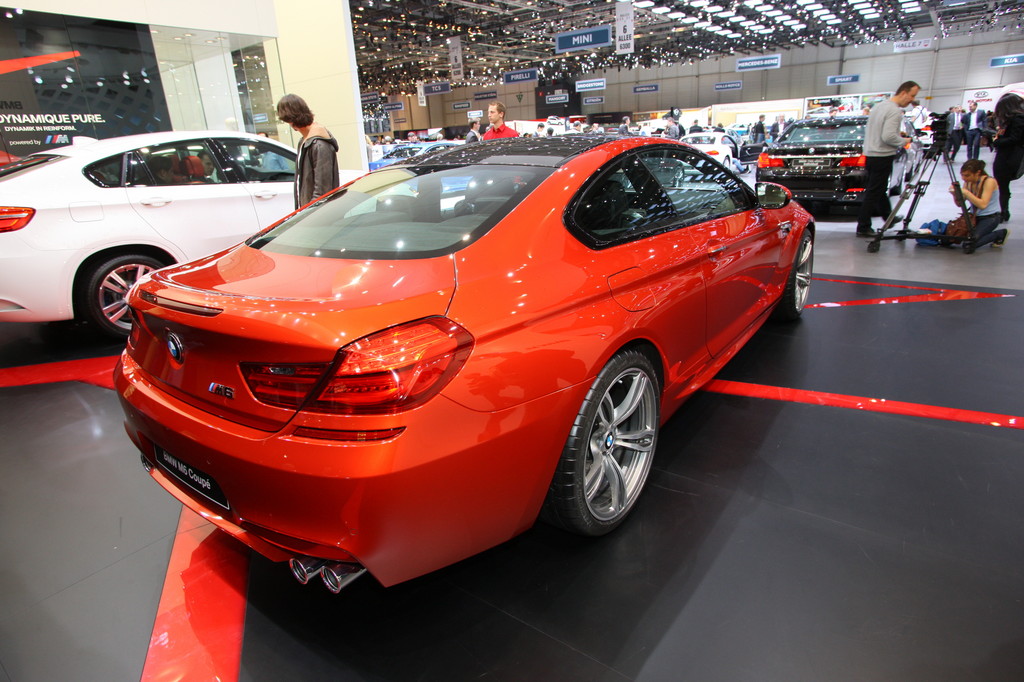 Genf 2012: BMW zeigt M6 Coupé und M-Performance-Modelle