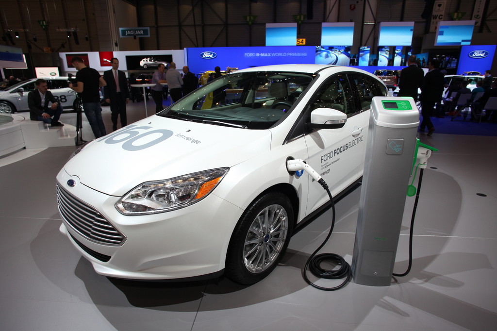 Genf 2012: Besucher können Ford Focus Electric fahren