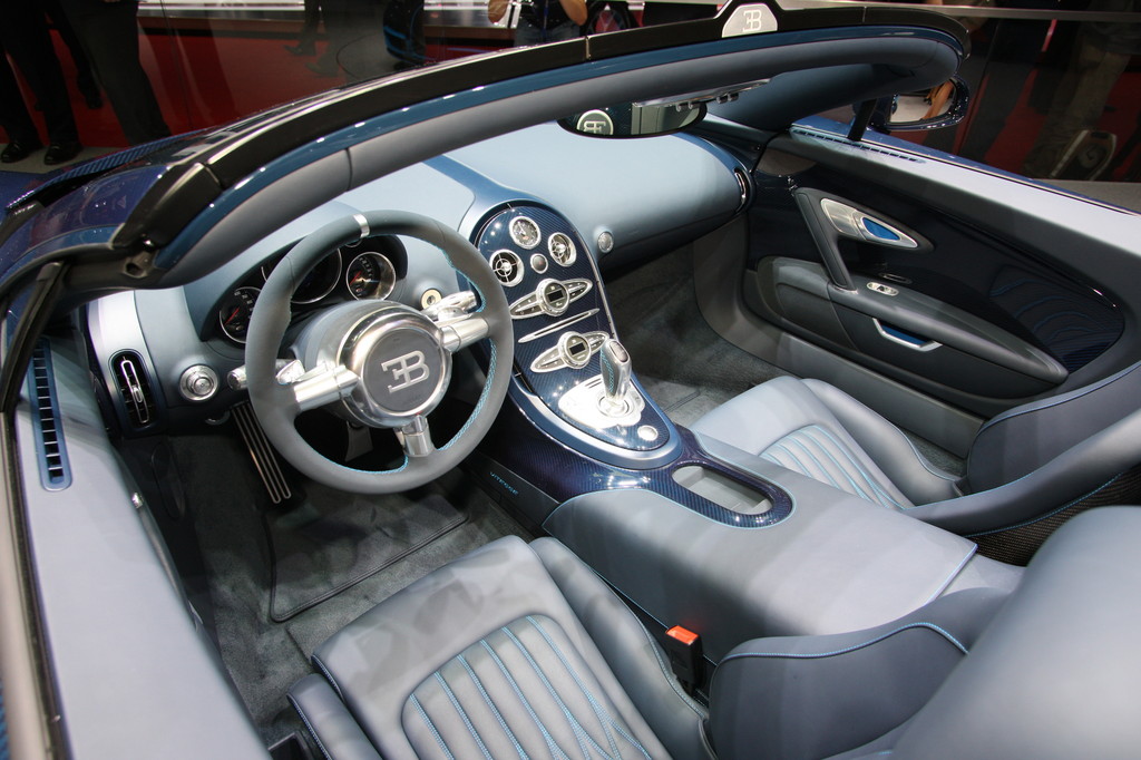 Genf 2012: Bugattis 1200-PS-Roadster ist in 2,6 Sekunden auf 100 km/h
