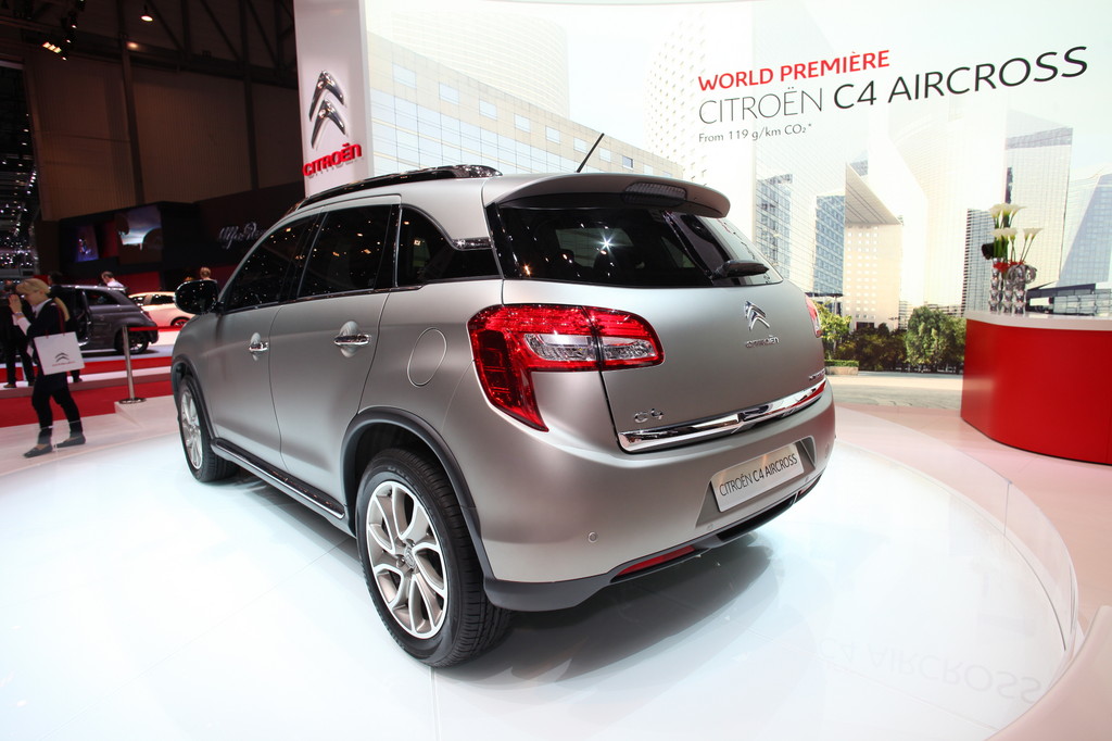 Genf 2012: Citroen stellt C4 Aircross vor