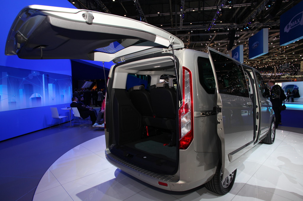 Genf 2012: Ford zeigt die neue Transit-Generation