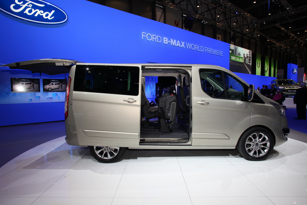Genf 2012: Ford zeigt die neue Transit-Generation