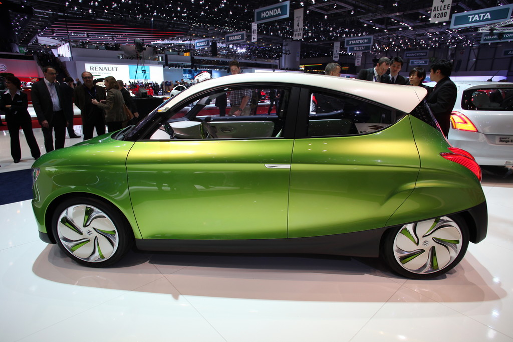 Genf 2012: Grasgrüner Suzuki G70 zeigt auch Freunde an