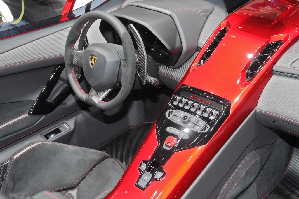 Genf 2012: Lamborghini Aventador Jota – Nach oben offen