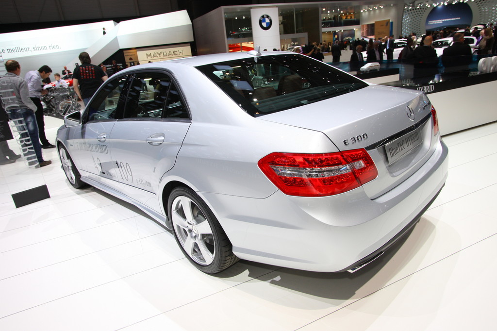 Genf 2012: Mercedes-Benz zeigt sparsamstes Oberklasse-Auto der Welt