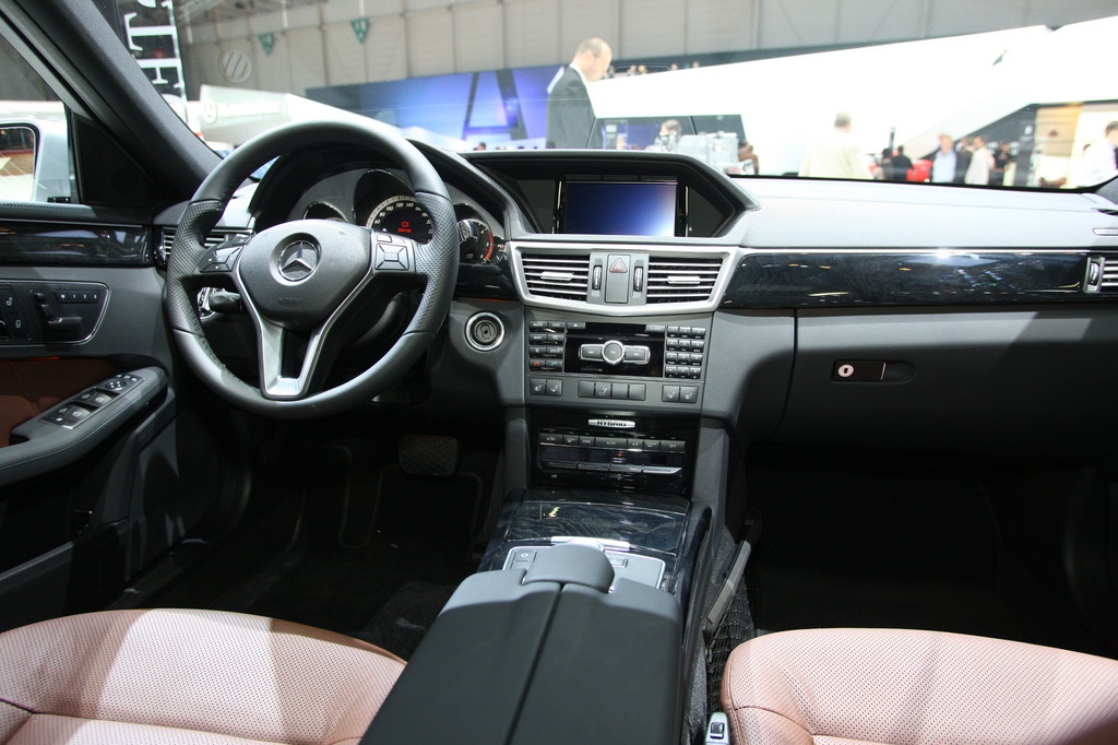 Genf 2012: Mercedes-Benz zeigt sparsamstes Oberklasse-Auto der Welt