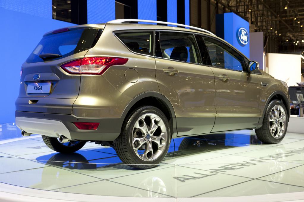Genf 2012: Neuer Ford Kuga reagiert auf Fußbefehl