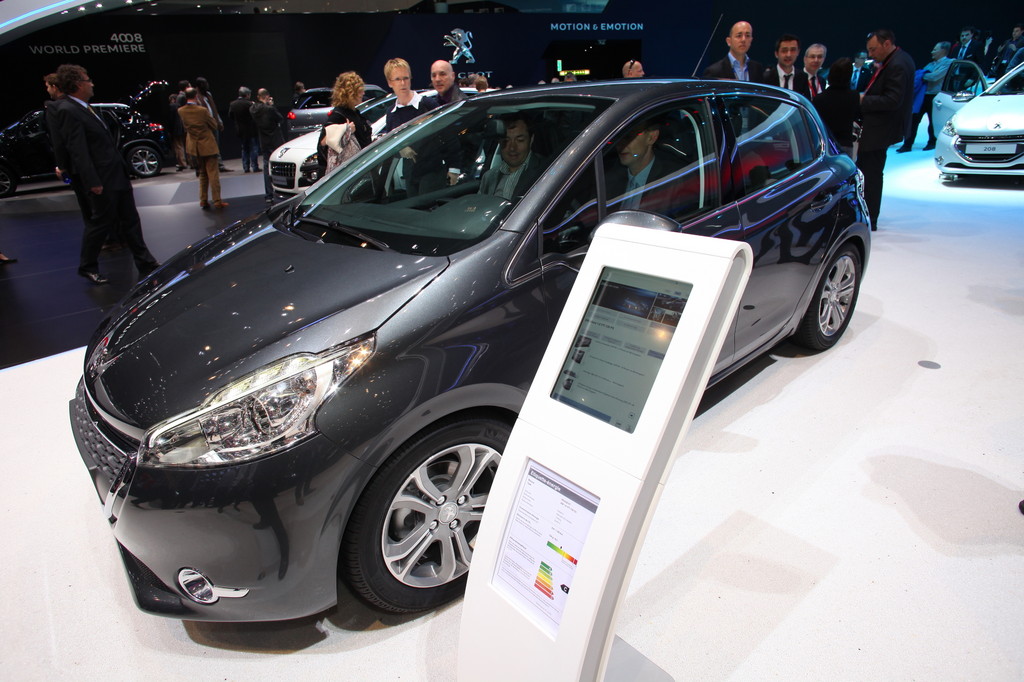 Genf 2012: Peugeot präsentiert den 208