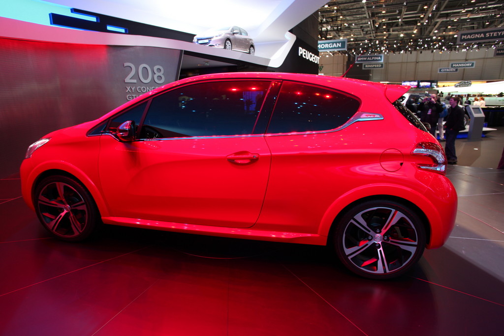 Genf 2012: Peugeot präsentiert den 208