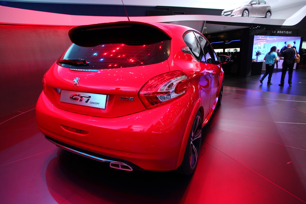 Genf 2012: Peugeot präsentiert den 208