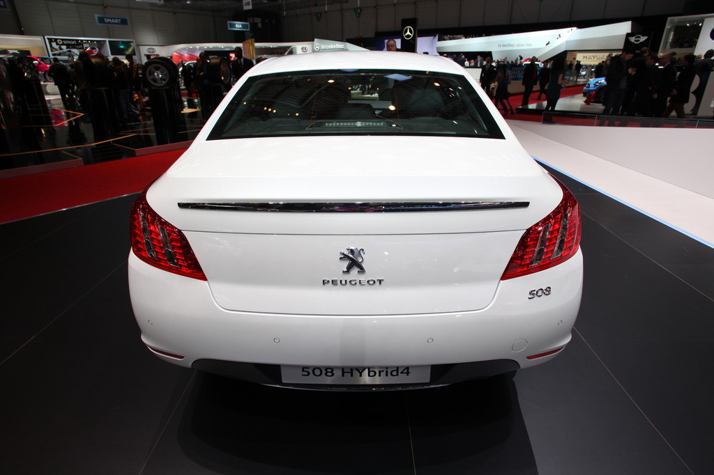 Genf 2012: Peugeot setzt Hybrid-Kurs fort