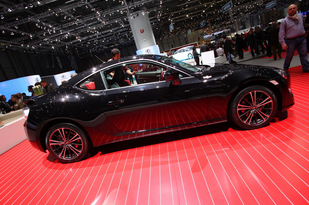 Genf 2012: Toyotas Sportwagen kommt Mitte September