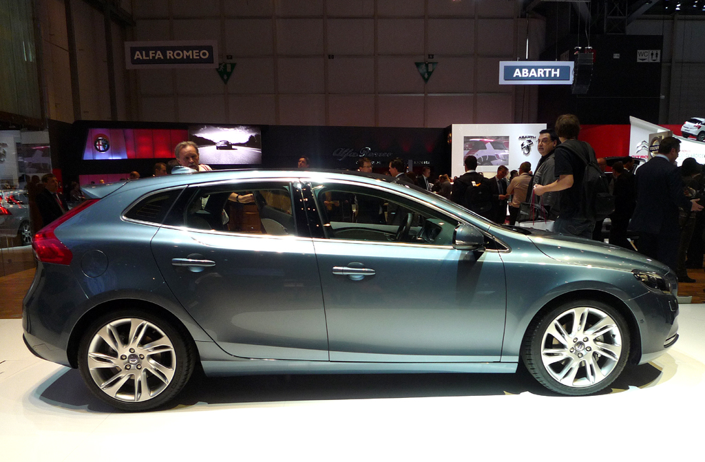 Genf 2012 – Volvo V40: Neue Maßstäbe in der Kompaktklasse