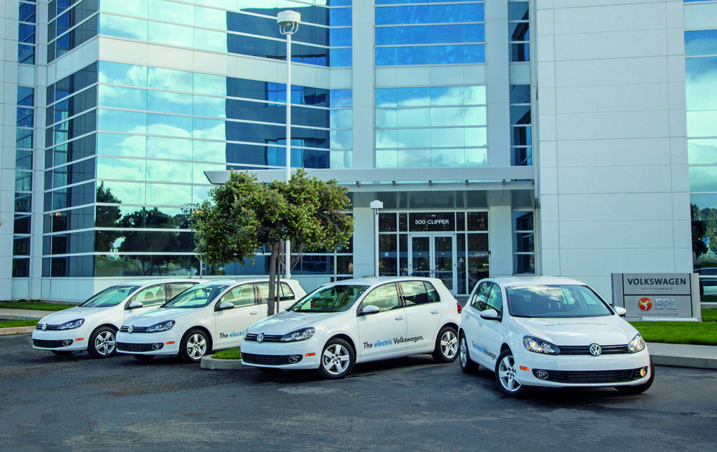 Golf Blue-e-Motion-Testflotte in Kalifornien gestartet