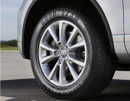 Goodyear EfficientGrip SUV - Der SUV-Sparbeauftragte