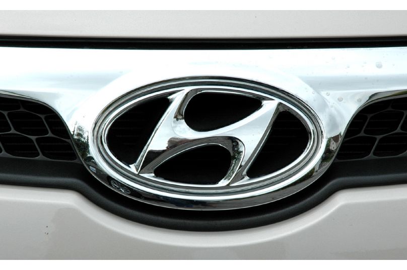 Jugendwerk erhält Hyundai H-1 Travel
