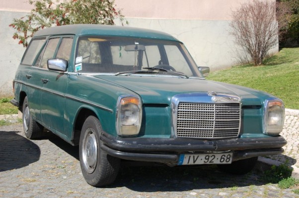Mercedes Strich-Acht