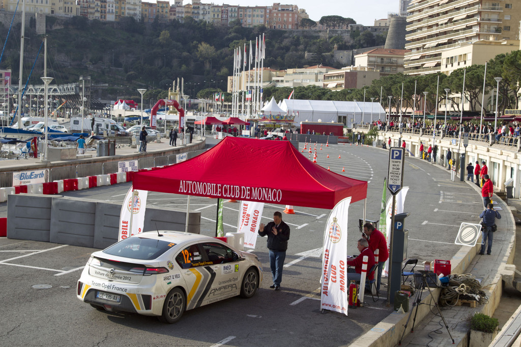 Opel Ampera siegt bei der Rallye Monte Carlo