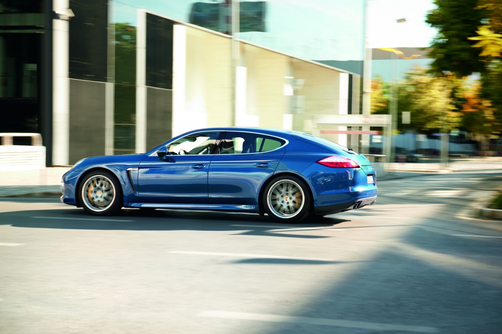 Panamera Hybrid: umweltbewusster Luxussportler