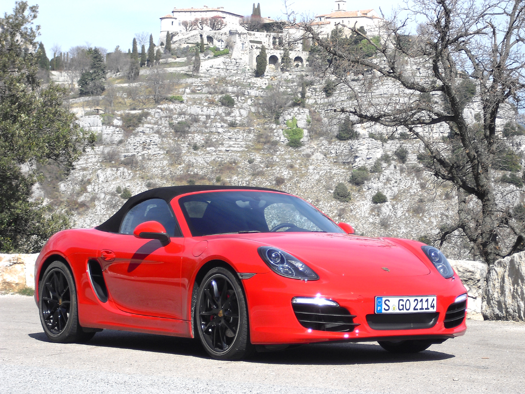 Porsche Boxster: ... und so mit geschlossenem Stoffverdeck.