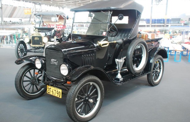 Retro Klassik Stuttgart - Oldtimer Messe im Süden