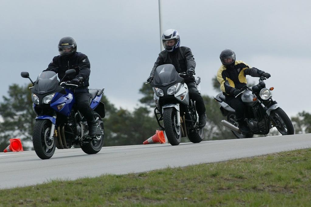 Sicher in die Motorradsaison starten