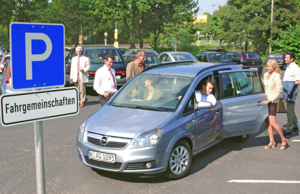 Sprit sparen mit Fahrgemeinschaften
