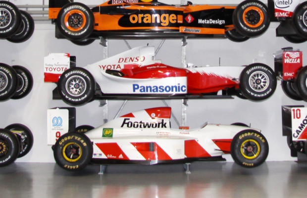 Team FNT kümmert sich um historische Formel-1-Fahrzeuge