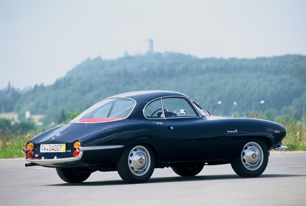 Techno Classica 2012: Alfa Romeo feiert drei runde Geburtstage