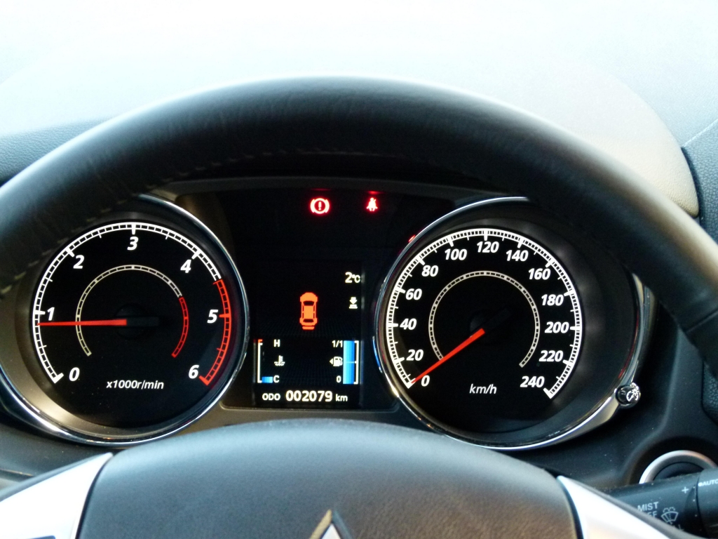 Test Mitsubishi ASX 1.8 DiD Instyle 4WD ClearTec: Unaufgeregter Crossover mit Vollausstattung