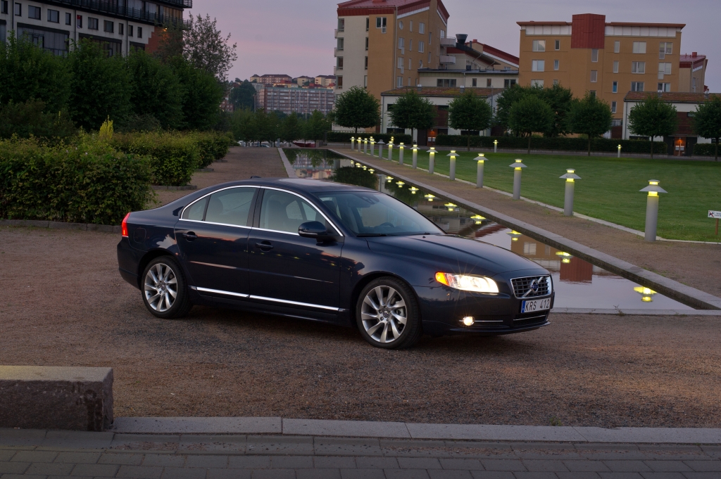 Test: Volvo S80 Drive - Status und Sparsamkeit