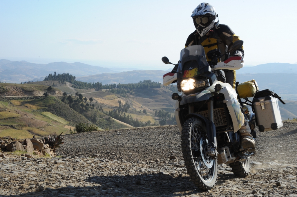 Touratech Suspension Fahrwerks-Tests erfolgreich – Auslieferung startet