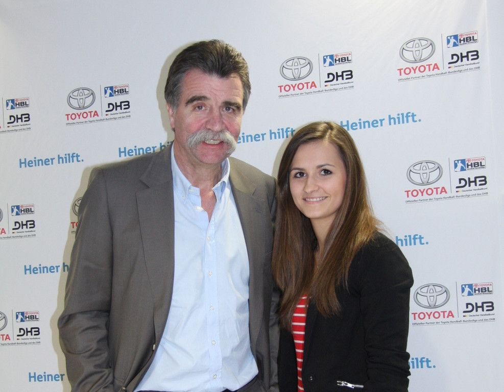 Toyota organisiert Handball Fan-Aktion