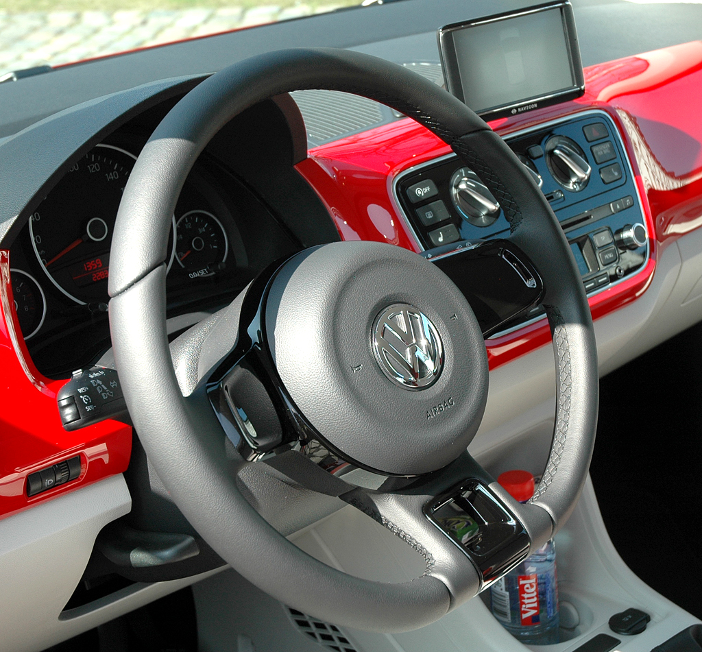 VW Up: Blick ins Cockpit. 