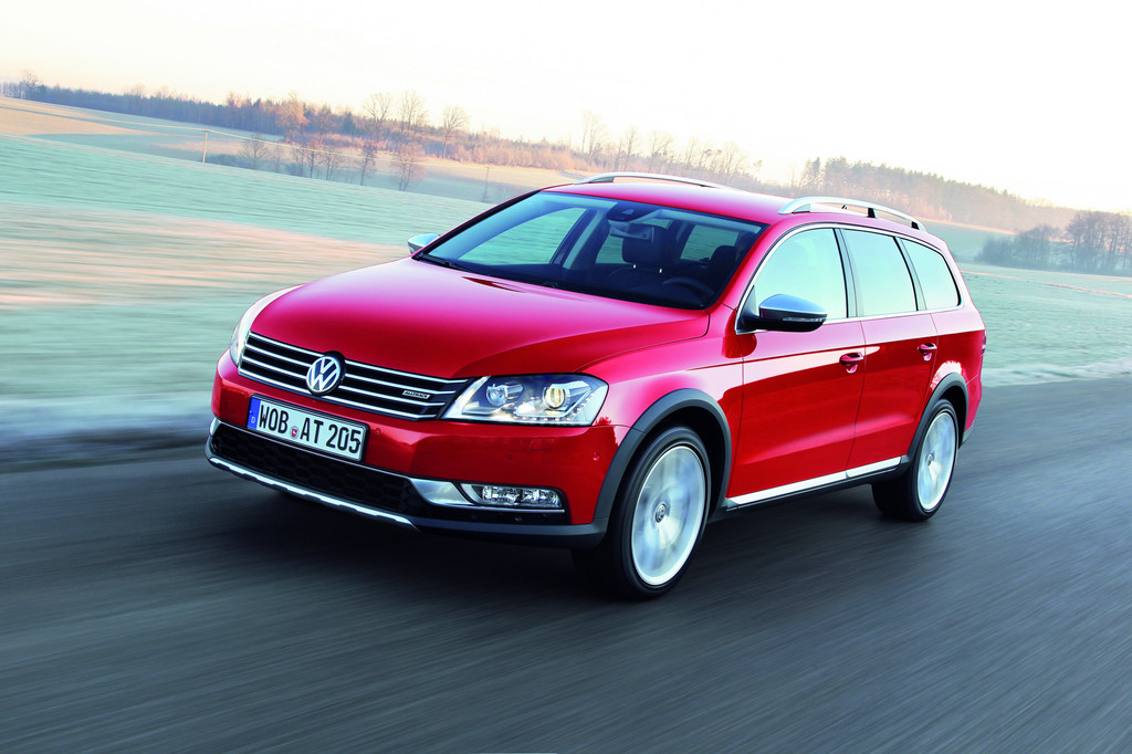 Volkswagen Passat Alltrack steht bei den Händlern