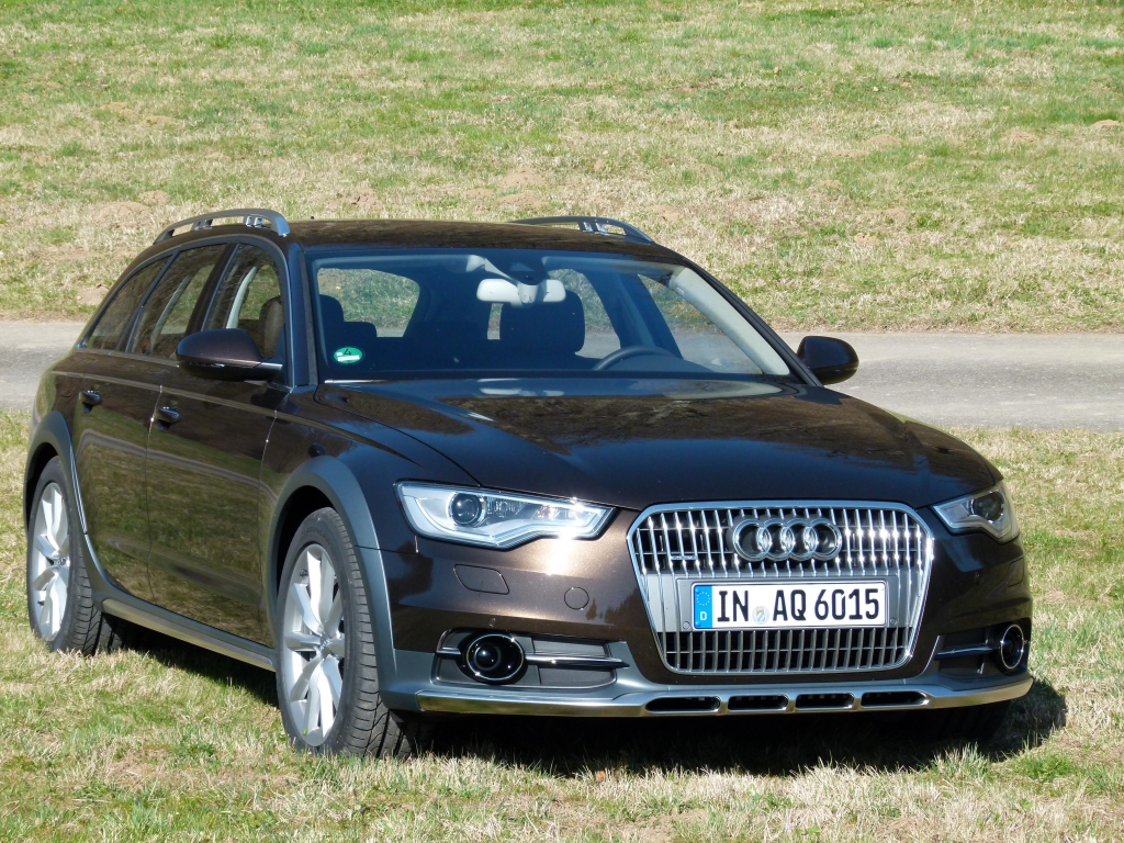 Audi A6 allroad quattro: Start-Stopp-System und mächtig was auf die Ohren