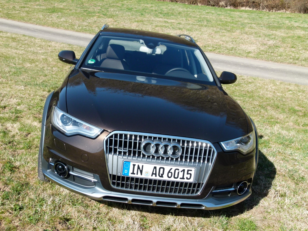 Audi A6 allroad quattro: Start-Stopp-System und mächtig was auf die Ohren