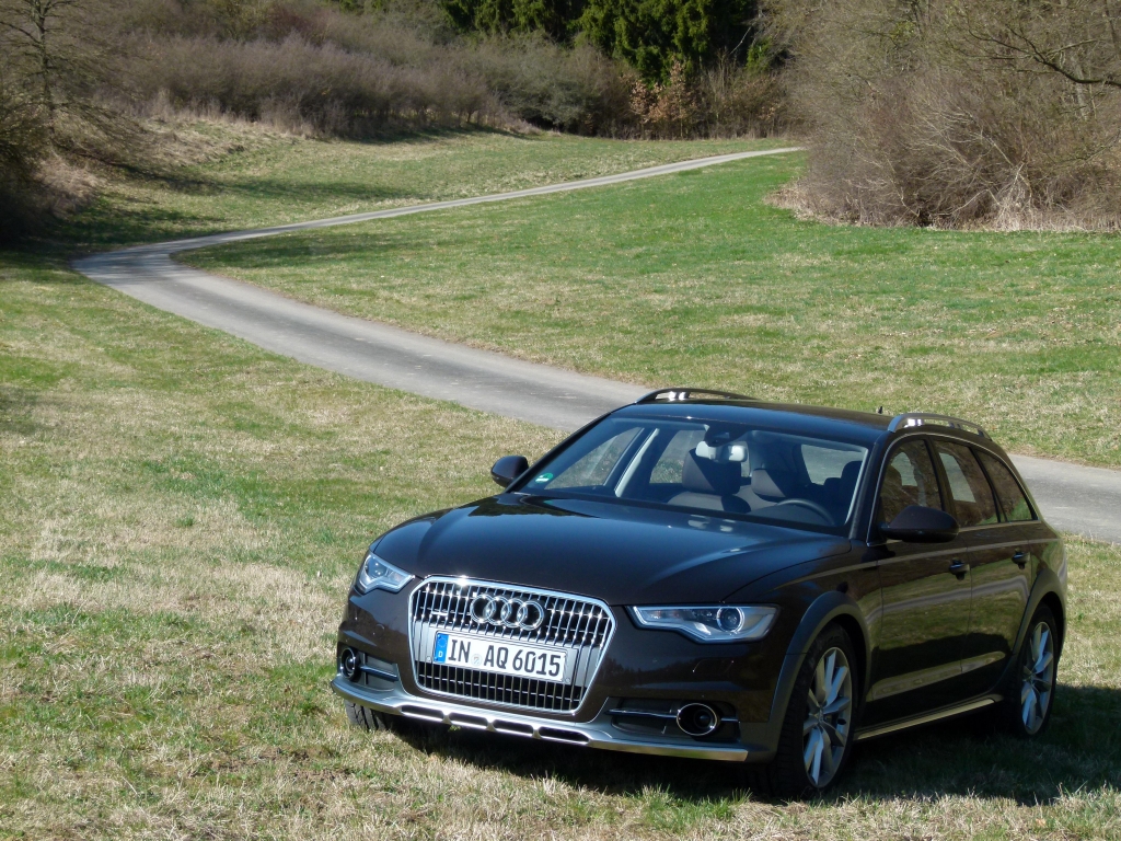 Audi A6 allroad quattro: Start-Stopp-System und mächtig was auf die Ohren
