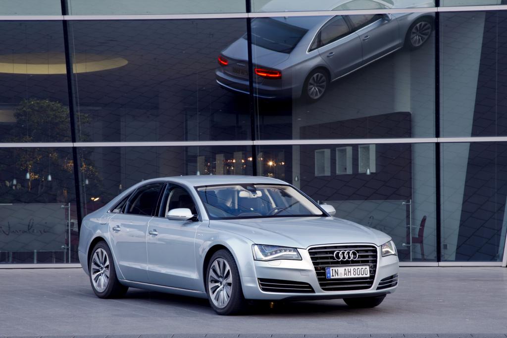 Audi bietet den A8 als Hybrid an