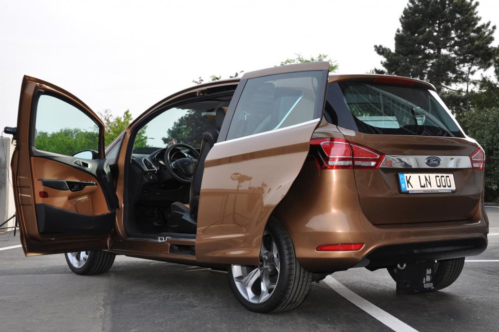 Der Ford B-Max kommt ohne B-Säule aus