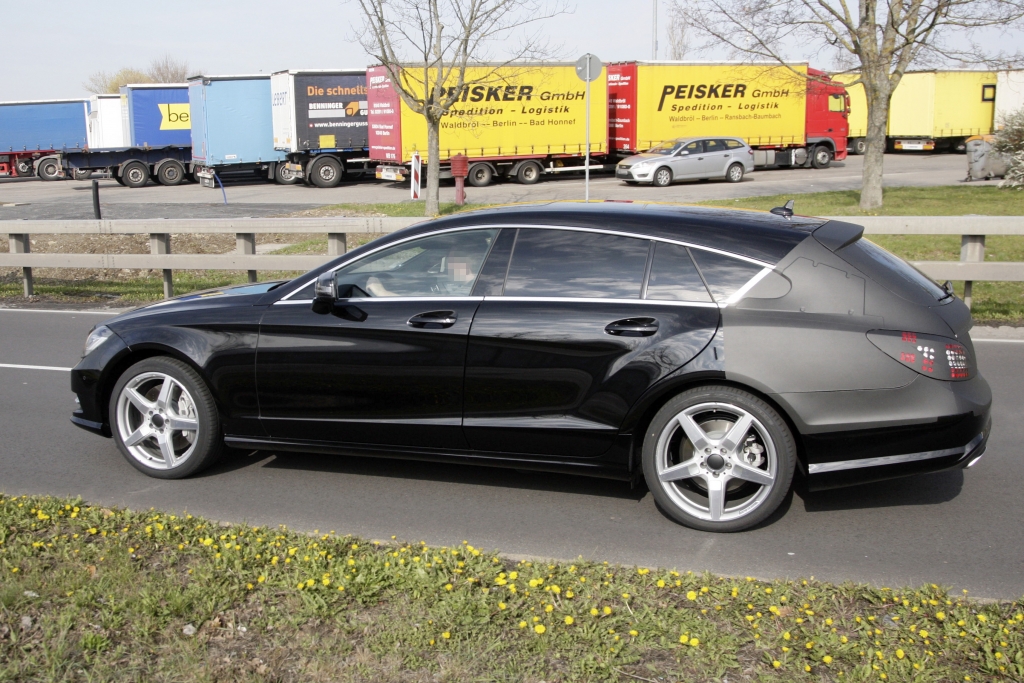 Erwischt: Erlkönig Mercedes CLS Shooting Brake